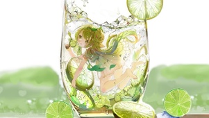 杯中青柠少女