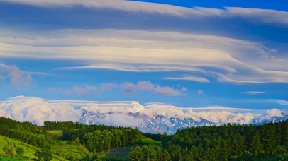 高山云雾天空