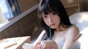 吊带美女萝莉