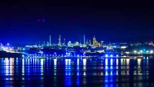 海边城市夜色
