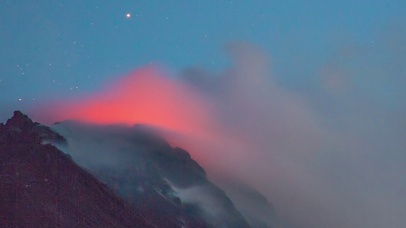 火山上的星空