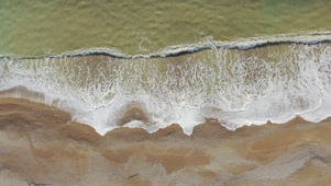 海滩波浪