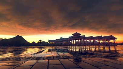 高倍镜头下的远山小亭