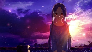 晚霞中的女孩