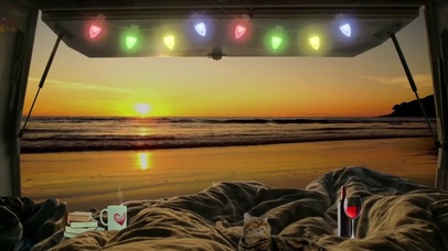 夕阳海边露营车