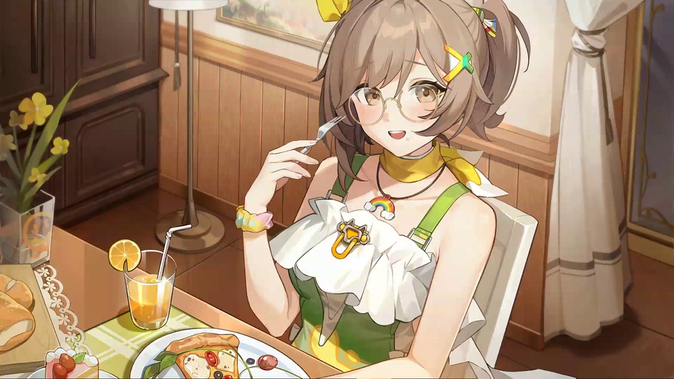戴圆框眼镜的二次元少女坐在餐桌前手持餐叉，桌旁摆放鲜榨橙汁、披萨与小甜点