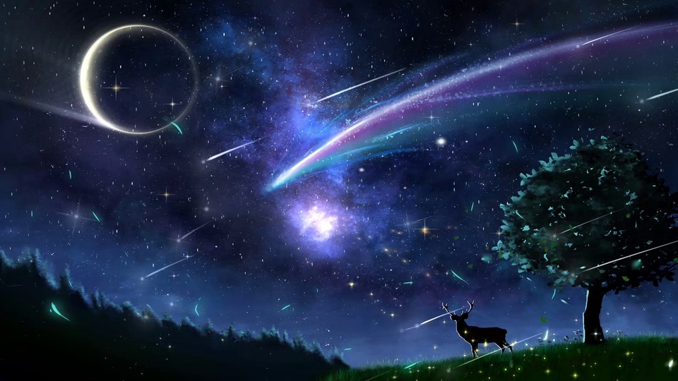 蓝紫色夜空布满繁星，数道流星拖着散发光斑的彗尾划过，深绿色草坡上立着带鹿角的深色鹿剪影，旁侧有独立树木，部分草株泛着暖黄色微光。