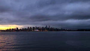 海上城市夜景