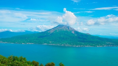 高山湖