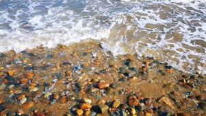 4K海边沙滩鹅卵石自然风景