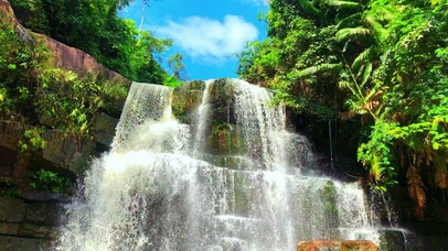 治愈清凉瀑布 4k