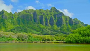 放松高山河流