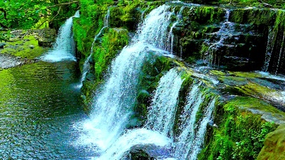 治愈瀑布流水4K