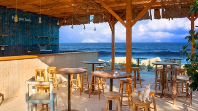 户外海滨咖啡厅