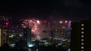 万家灯火新年烟花夜