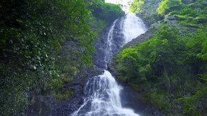 4K山中瀑布悬崖流水自然风景