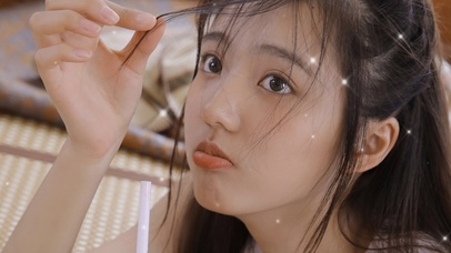 大眼美女