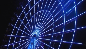 【4K】夜间摩天轮的极致浪漫