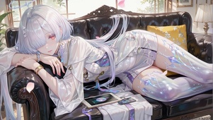 午后沙发少女莫宁