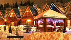 雪天房屋