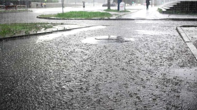 雨天街道