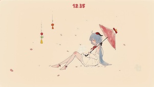 花中闲坐的撑伞少女