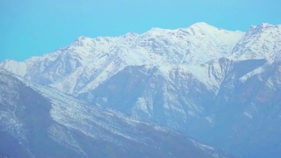4K唯美雪山明月