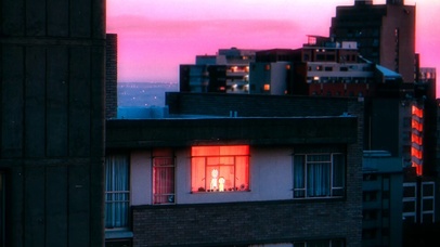 瑞克和莫提傍晚城市