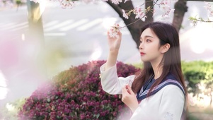 清纯可爱女同学