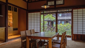 【雨景】原木色小屋