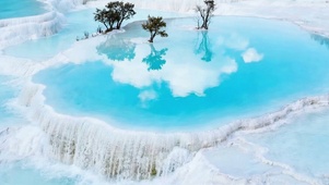 唯美白色水台4K