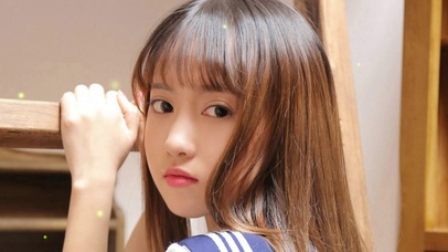 青春可爱美少女