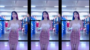 3D美女有瑕疵，技术不好见谅