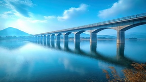 蓝天阳光跨海大桥