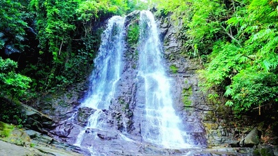 4K唯美山涧溪流