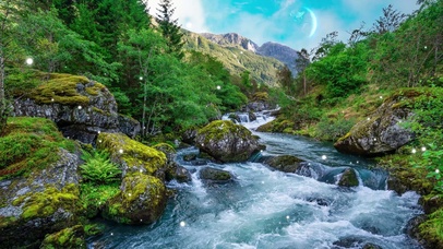 护眼蓝天白云河流森林