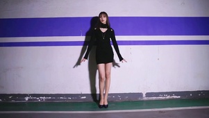 小姐姐性感蹦迪