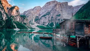 山湖绝美景色