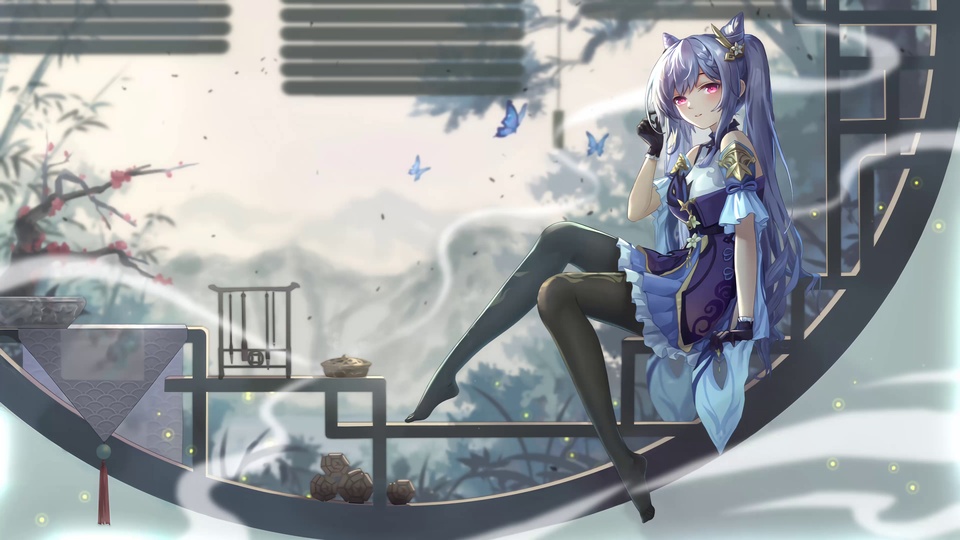二次元国风插画中的原神角色刻晴，身着紫白蓝配色古风服饰搭配黑丝，坐于中式圆花窗结构上，背景为水墨晕染的中式庭院与山景，点缀梅花枝与青竹。