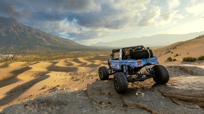 炫酷沙漠越野车