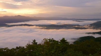 清晨高山云海 