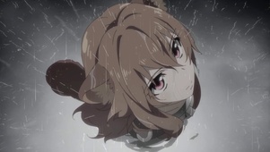 雨中女孩