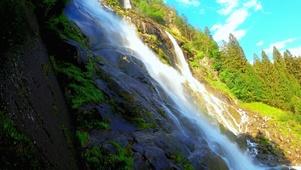 唯美高山流水4K