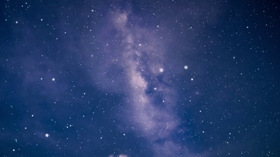 仰视星河，星光闪闪
