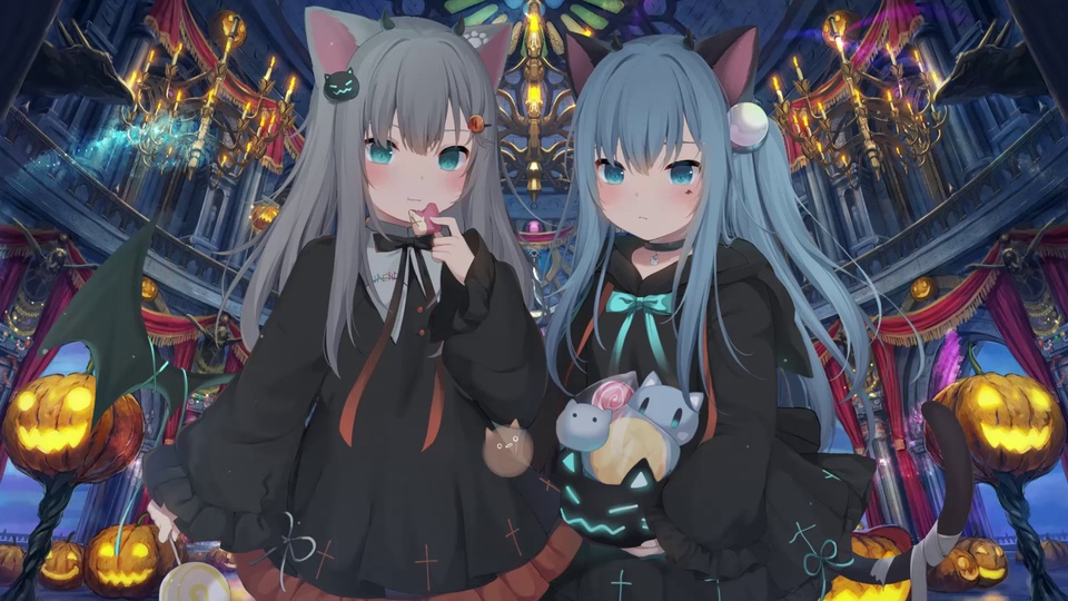 两位穿黑衣的猫耳少女站在哥特厅堂里，周围摆满点亮的万圣节南瓜灯。