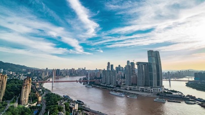 一江春水东逝流