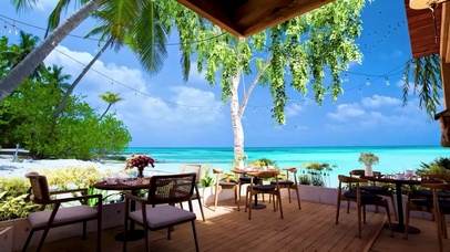 舒适蓝天阳光海边