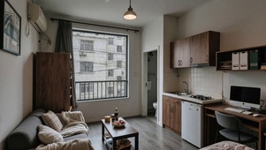 【雨景】雨天的小公寓