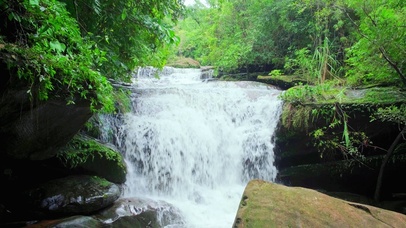 唯美清凉山涧流水4K