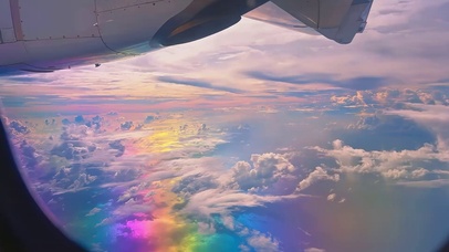 梦幻般的七彩祥云